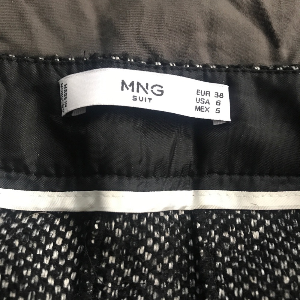 MNG Suit Highwaist Shorts Size 6